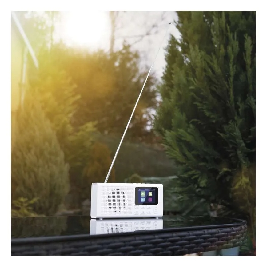 Радио DAB DAB+ FM 3W/5V/4xAA бяло