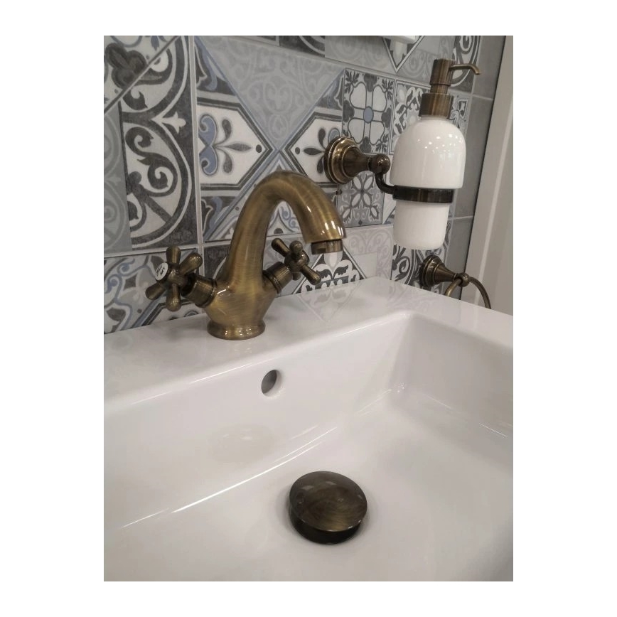 RAV Slezák MK128.0SM - Умивателен смесител MORAVA RETRO 16 см античен месинг