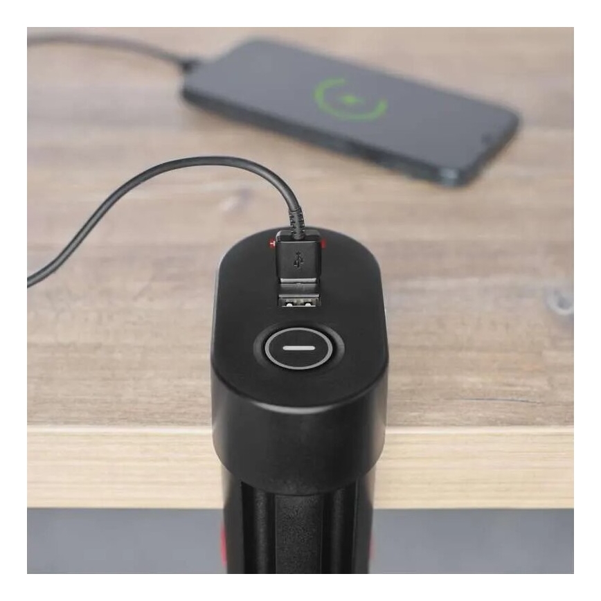 Разклонител с прикачване към маса 3Z + 3xUSB 1,5m черен