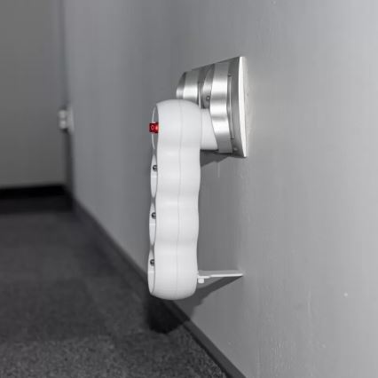 Разклонител с ключ, 3 гнезда