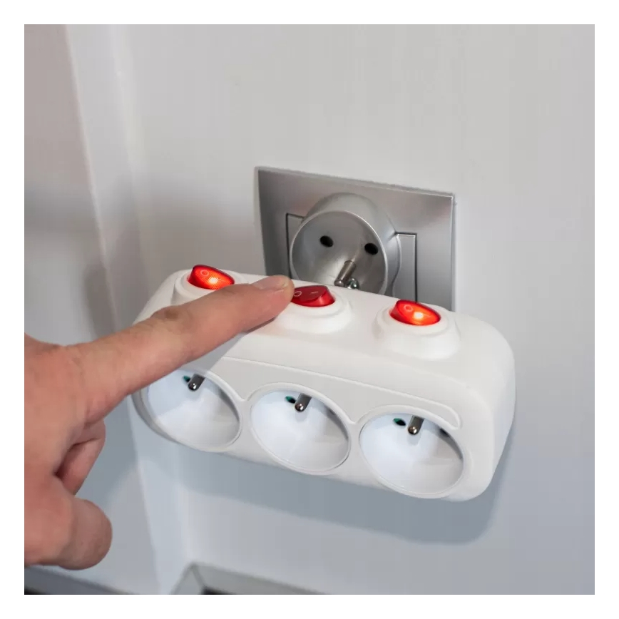 Разклонител с ключове, 3 гнезда