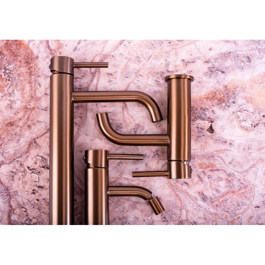 REA-B1112 - Смесител за умивалник LUNGO 16,5 см, четкан мед