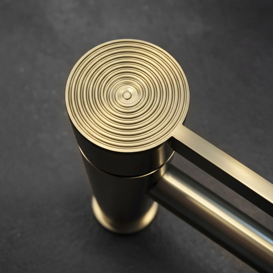 REA-B6444 - Смесител за мивка FOSTER 18,2 см златист