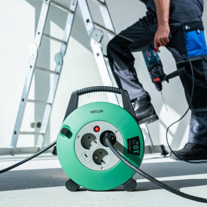 Retlux - Удължител на макара с 3 контакта, тип E, 10 м, зелен/черен