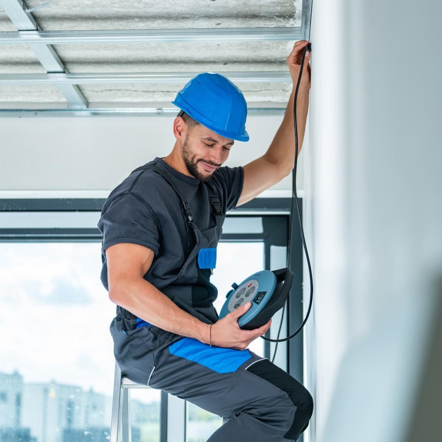 Retlux - Удължител на макарка с 3 гнезда, тип E, 10 m, син/черен