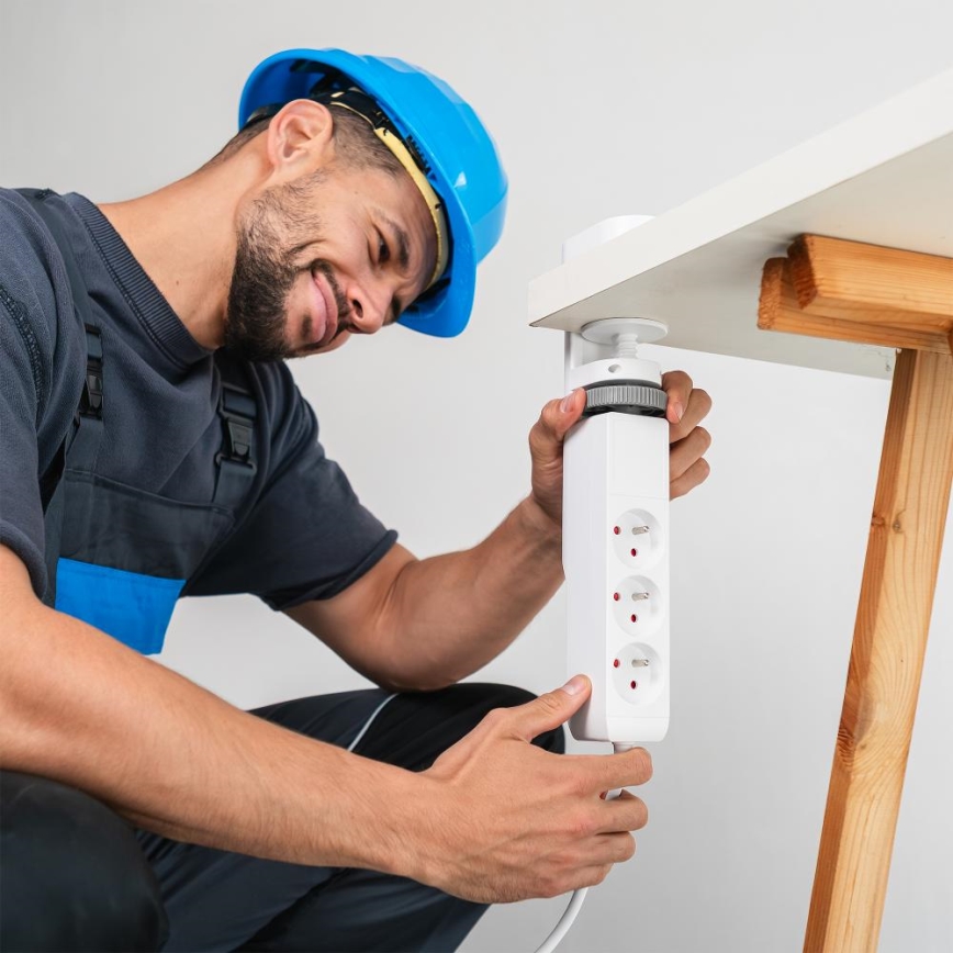 Удължител с монтаж за бюро, 3 гнезда, щепсел тип E + 2xUSB-A + 1xUSB-C, 1,5 m, бял