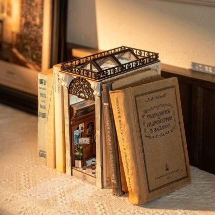 RoboTime - 3D пъзел LED Стопер за книги Среща в книжния пасаж 2xAAA