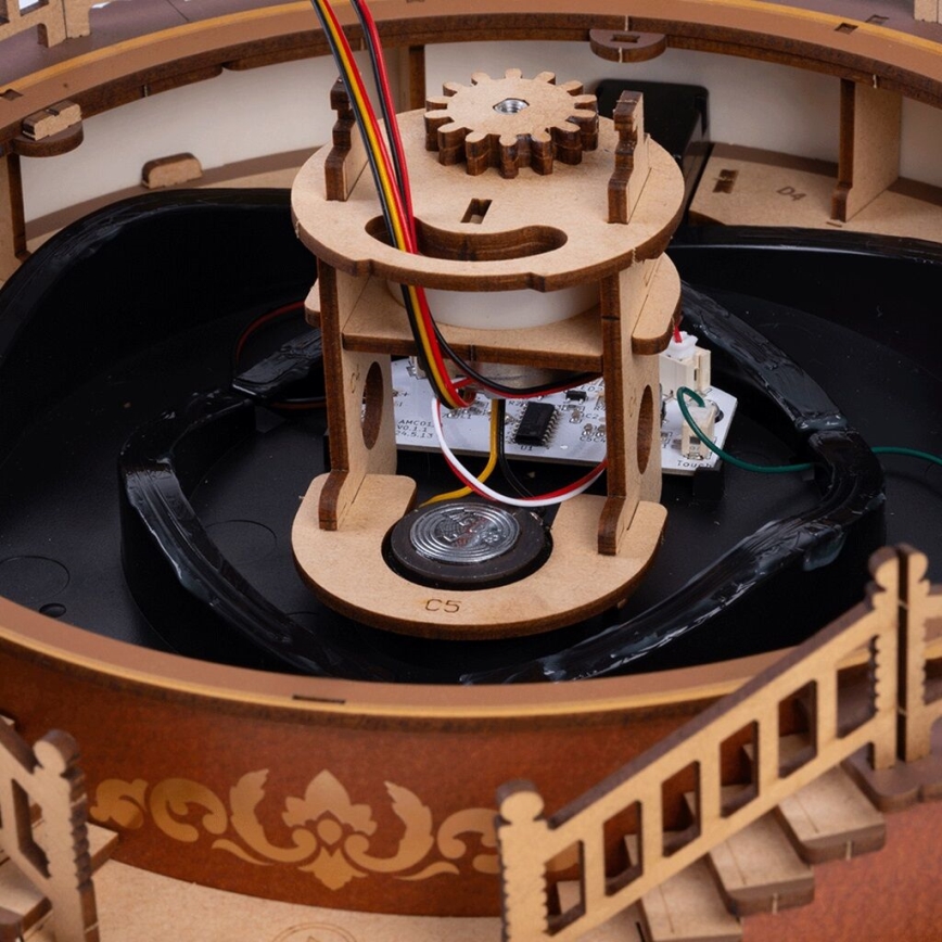 RoboTime - 3D пъзел с музикална кутия Kласически въртележка 5V