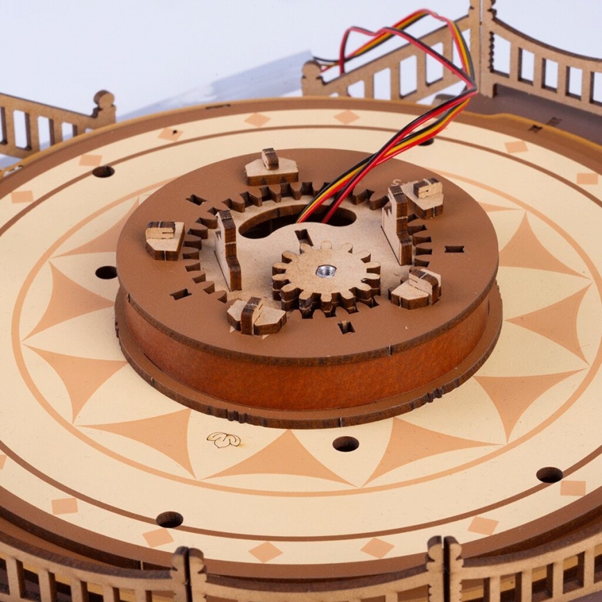 RoboTime - 3D пъзел с музикална кутия Kласически въртележка 5V