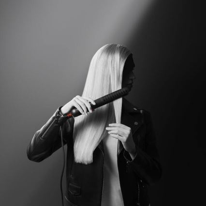 Rowenta - Преса за изправяне на коса KARL LAGERFELD OPTILISS черен