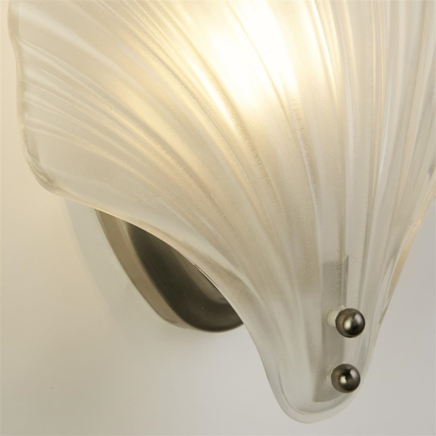 Searchlight - Бял стенен аплик SHELL 1xG9/7W/230V