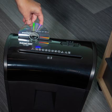 Sencor - Шредер за CD и хартия A4 обем 14л 230V черен