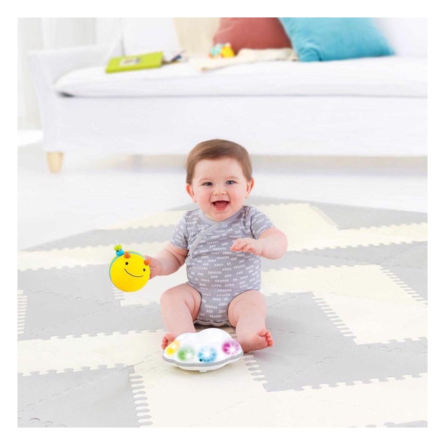 Skip Hop - Музикална играчка EXPLORE&MORE пчеличка 3xAA