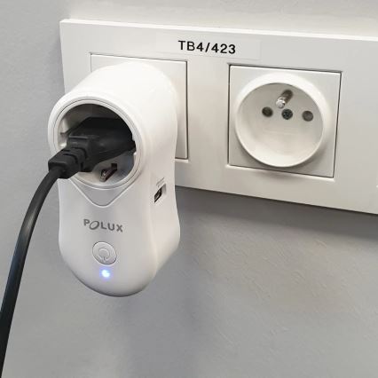 Смарт щепсел SMART 3400W/230V Wi-Fi Tuya + USB SCHUKO