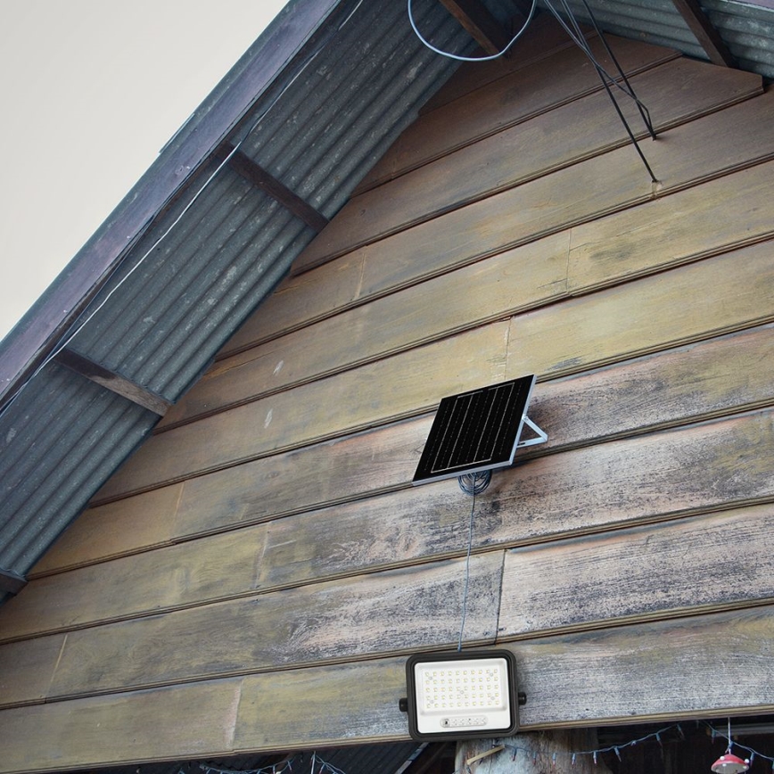 Соларен LED прожектор с възможност за димиране LED/100W/3,2V 2000-8000K IP65 5000 mAh черен + дистанционно управление