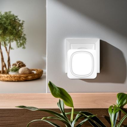 Безжичен звънец за врата с LED осветление 230V IP56 бял