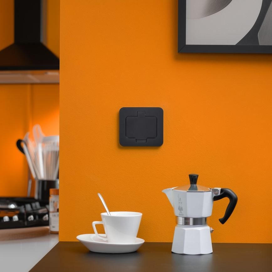 Екстериорен вграден под контакт IP55 черен правоъгълен