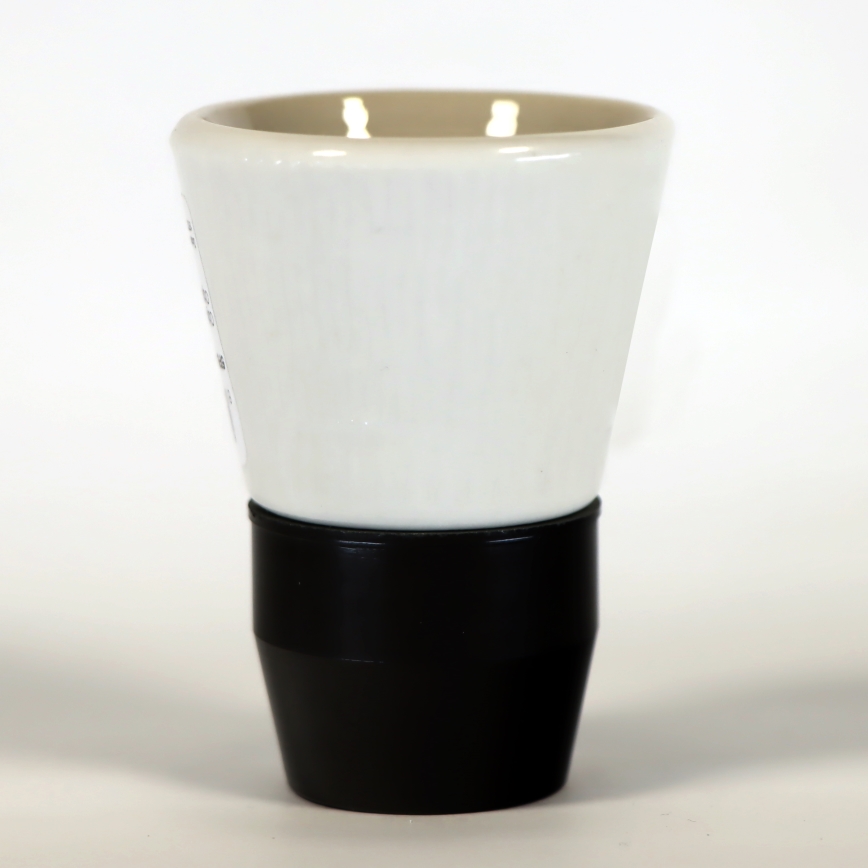 Керамичен патрон E27