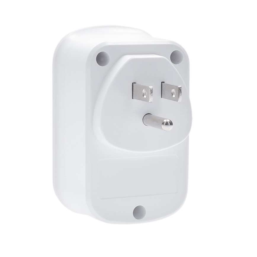 Пътен адаптер за САЩ 230V 2x USB-A + 1x USB-C