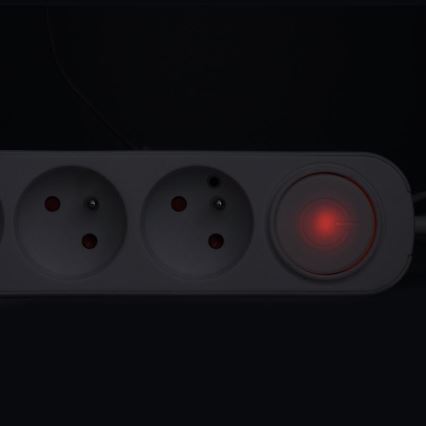 Удължителен кабел с ключ, 3 гнезда и USB A+C за зареждане, 5 m