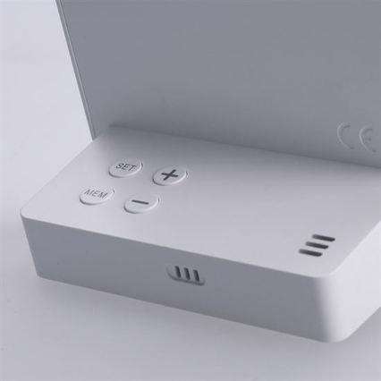 Цифров термометър 5V/2xAAA + 2xAAA бял