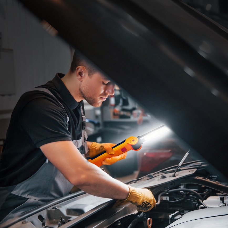 LED Акумулаторно работно фенерче LED/1200 mAh IP44