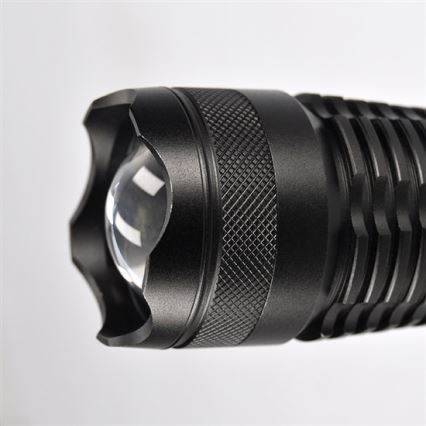 Solight WN34 - LED акумулаторна LED / Li-Ion фенерче