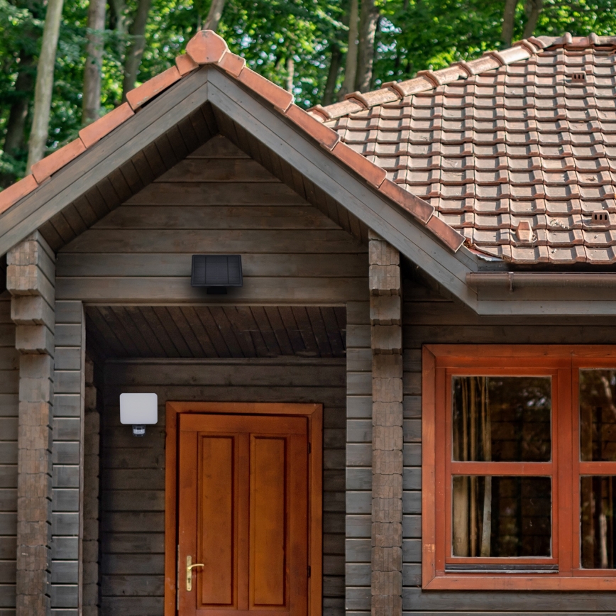 LED соларен прожектор с датчик за движение LED/11W/3,7V 4400mAh 3000K/4000K/6500K IP54