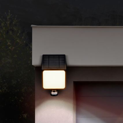LED соларен прожектор с датчик за движение LED/11W/3,7V 4400mAh 3000K/4000K/6500K IP54