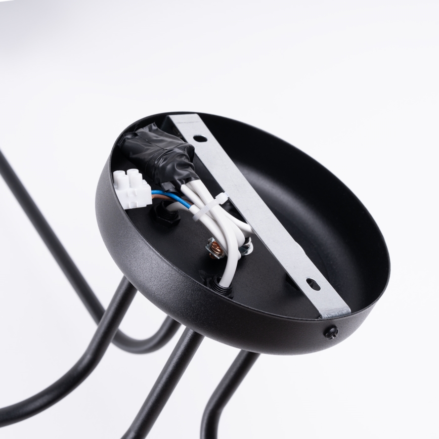 Полилей за повърхностен монтаж VECTOR 4xE27/15W/230V черен