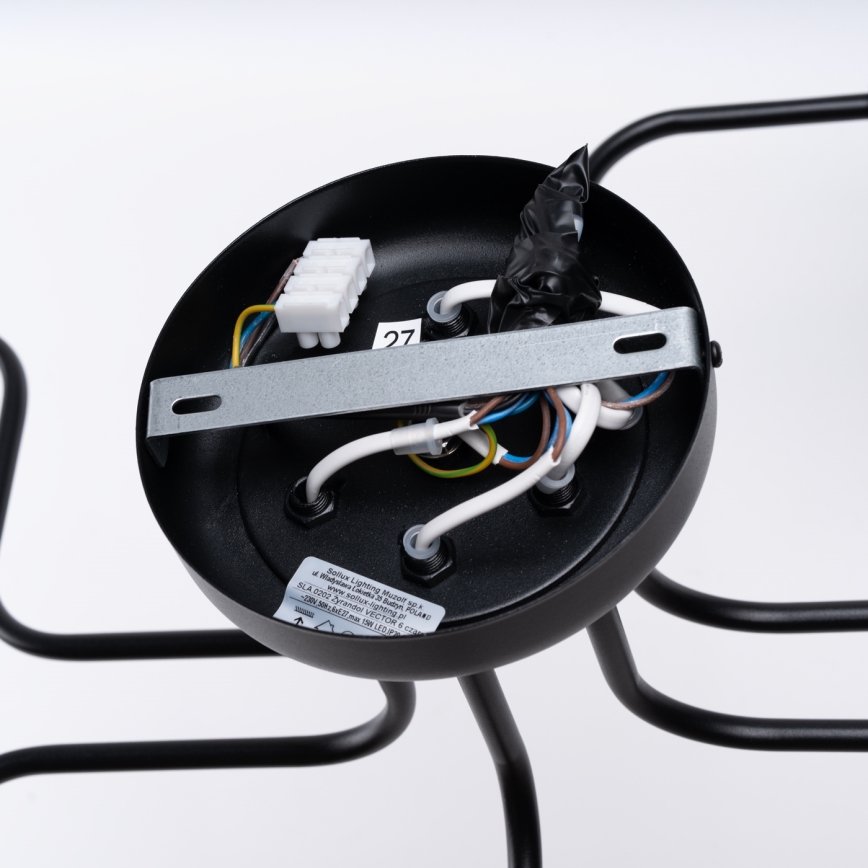 Полилей за повърхностен монтаж VECTOR 6xE27/15W/230V черен