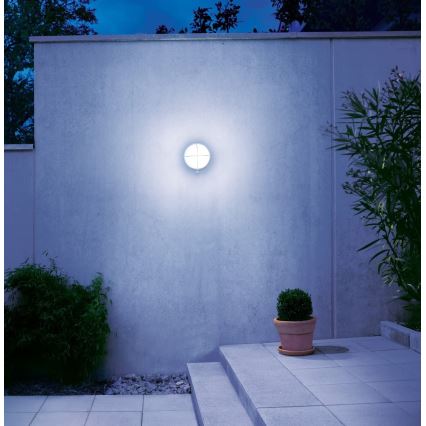 Steinel 053093 - LED Външно осветително тяло със сензор L 331 LED / 9W / 230V IP44