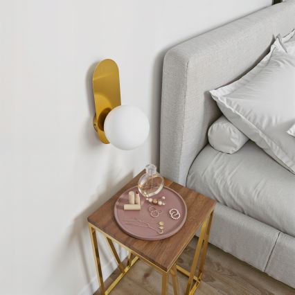 Стенно осветително тяло 1xE27/40W/230V, златисто/бяло