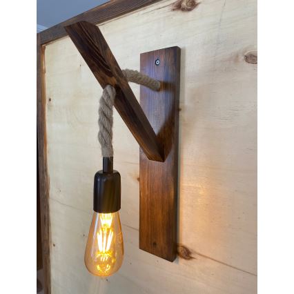 Стенно осветително тяло AHSAP 1xE27/40W/230V, бор/орех