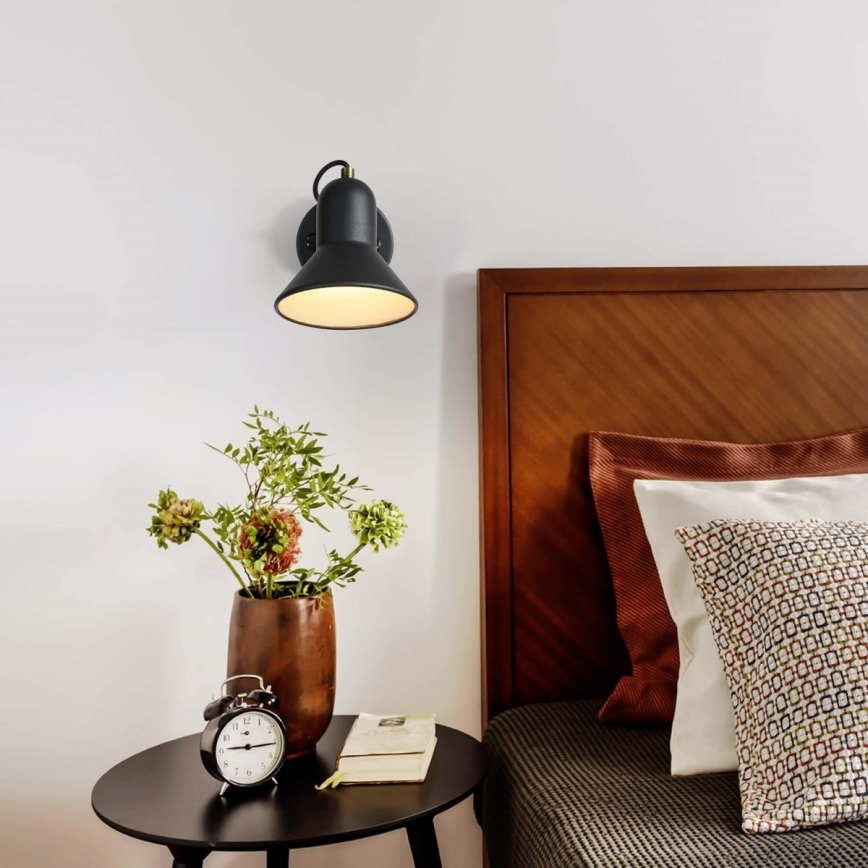 Стенно точково осветително тяло ASTAMA 1xE27/40W/230V черно/месинг