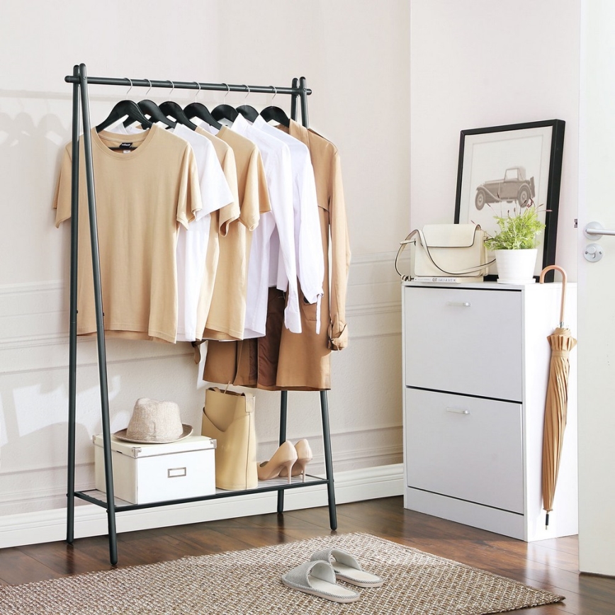 Стойка за дрехи LINEA, черна