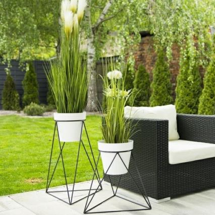 Стойка за саксия TRIANGL 60x45 см черен
