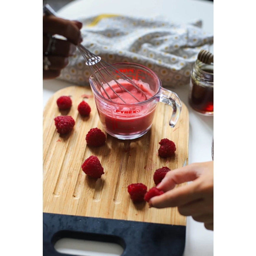 Стъклена мерителна чаша PYREX 0,25 л