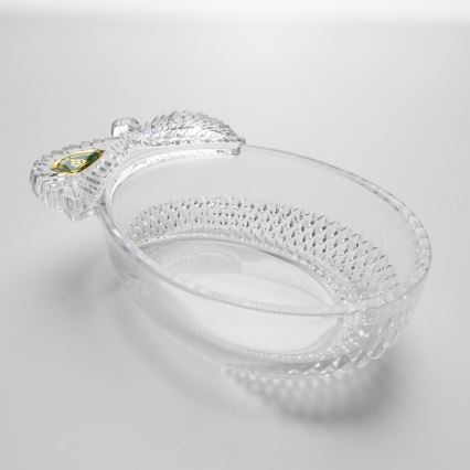 Стъклена купа слива прозрачен