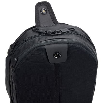 Thule TL-TACTSL08K - Чанта за кръст Tact Sling 8 л черна