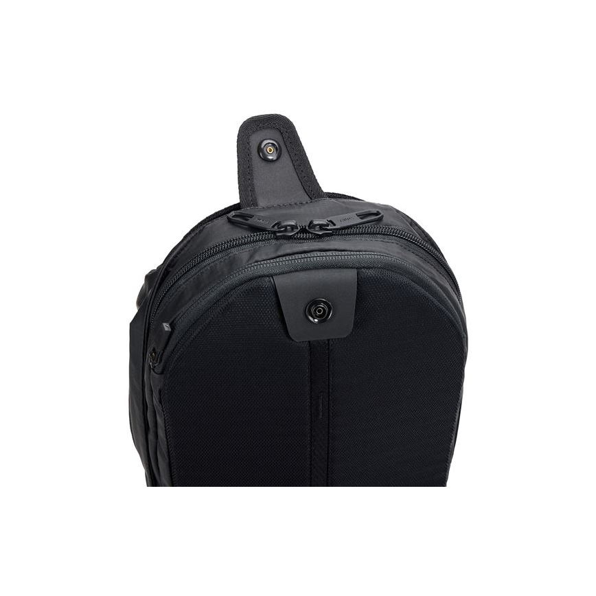 Thule TL-TACTSL08K - Чанта за кръст Tact Sling 8 л черна