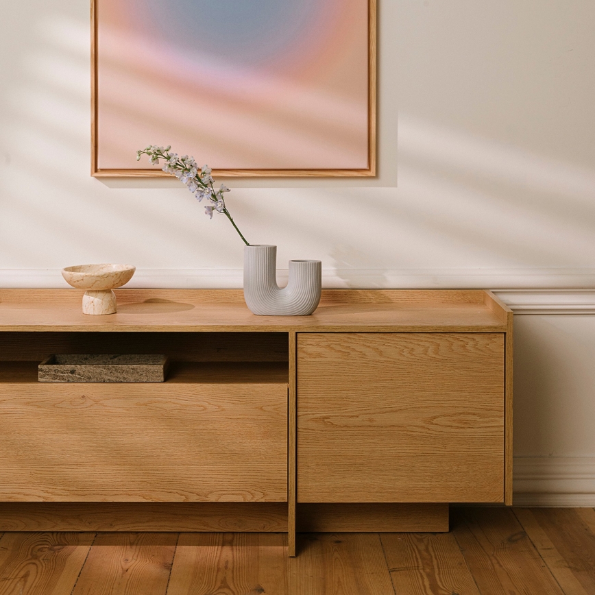 ТВ шкаф KEMI 197x57 cm дъб Кремона