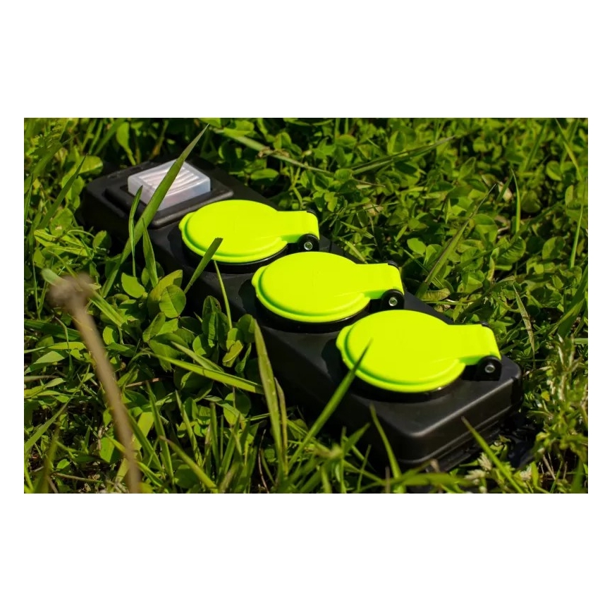 Удължител с ключ, 3 гнезда, 3 м, IP44