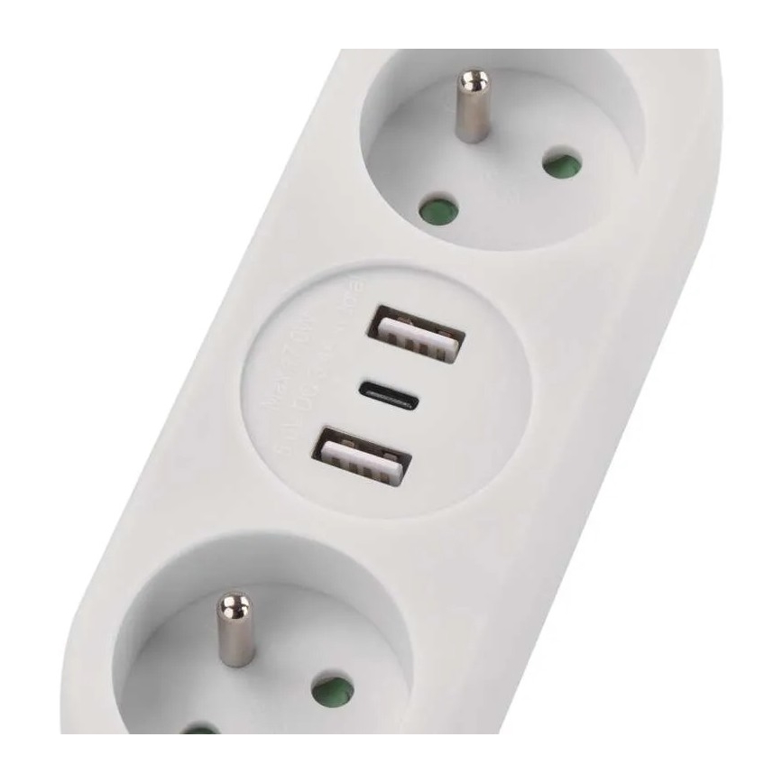 Удължителен кабел 2 гнезда + 2x USB-A + USB-C 1,4 м