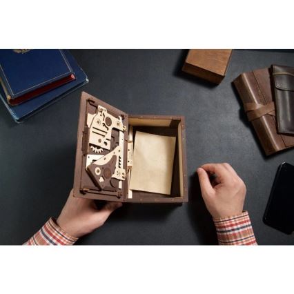 Ugears - 3D дървен механичен пъзел Книга на тайните