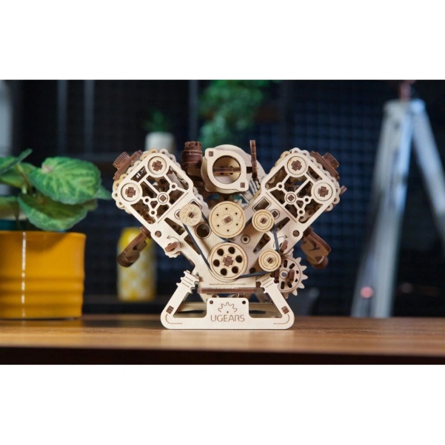 Ugears - 3D дървен механичен пъзел V8 двигател