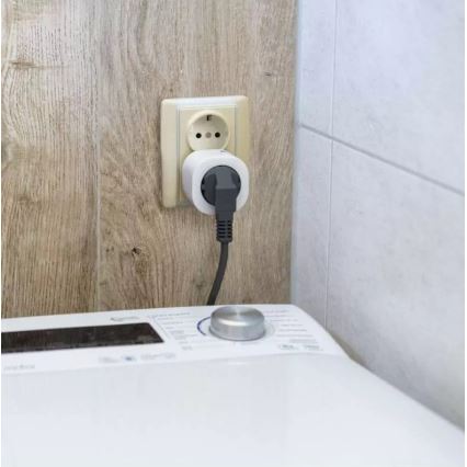 Умен контакт SCHUKO GoSmart 3680W/230V/16A Wi-Fi Tuya
