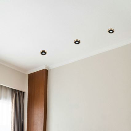 Вградено осветително тяло TOBBY 1xGU10/20W/230V Ø 11,5 см дъб/черно