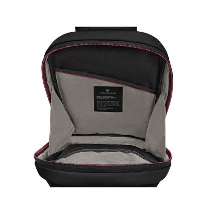 Victorinox - Чанта през рамо Travel Essentials 5 л черна