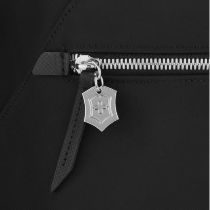 Victorinox - Раница Victoria Signature Deluxe 18 l черен